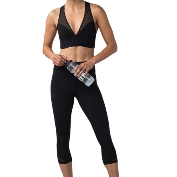 Lululemon Twist & Train Bra Black - Picture 5 of 16